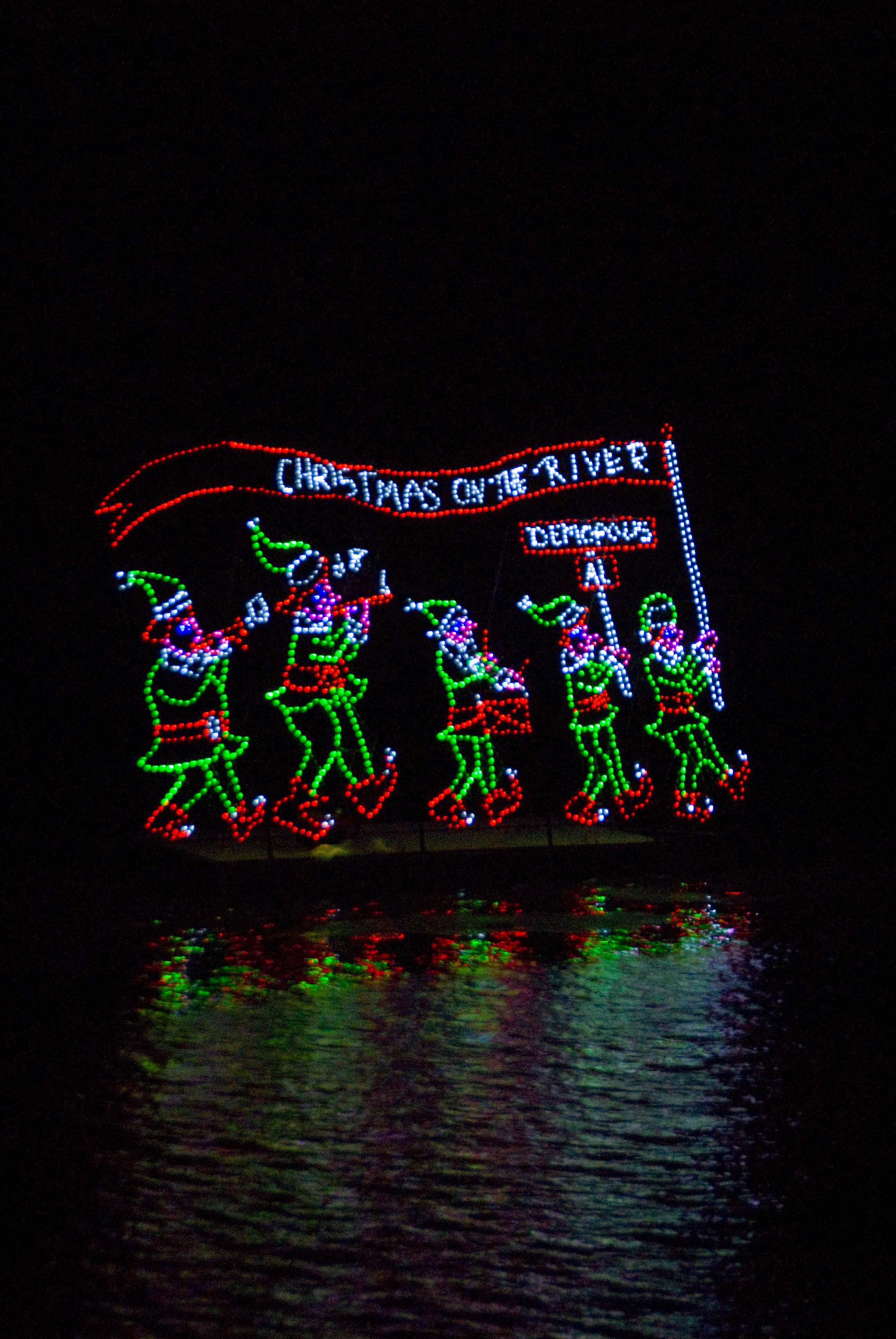 Christmas on the River Demopolis Alabama.Travel